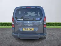 Used Peugeot TePee Allure 100 HP (73 kW) 2017 Grey MPV
