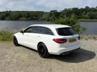 Used Mercedes C200 136 HP (100 kW) 2016 White Estate