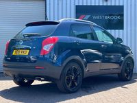 Used Ssangyong (KGM) Korando 178 HP (130 kW) 2018 Blue Estate