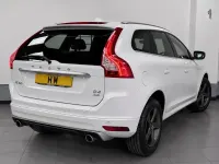 Used Volvo XC60 R-Design 190 HP (139 kW) 2015 White SUV
