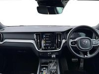 Used Volvo S60 R-Design 250 HP (183 kW) 2019 Red Sedan