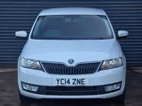 Used Skoda Rapid SE 90 HP (66 kW) 2014 White Hatchback