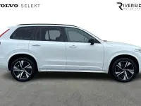 Used Volvo XC90 R-Design 235 HP (172 kW) 2022 White SUV