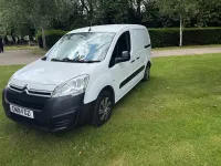 Used Citroën Berlingo 75 HP (55 kW) 2018 White MPV