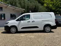 Used Citroën Berlingo 130 HP (95 kW) 2019 White MPV
