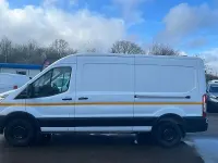Używany Ford Transit Trend 130 KM (95 kW) 2021 Biały Van