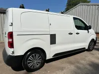 Used Citroën Dispatch 2017 White MPV