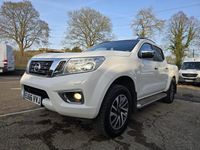 Used Nissan Navara Tekna 2016 White Pickup