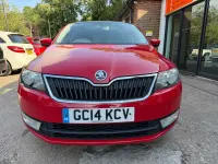 Used Skoda Rapid SE 90 HP (66 kW) 2014 Red Hatchback