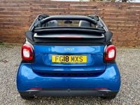 Used Smart ForTwo Cabrio Premium 71 HP (52 kW) 2018 Black Cabriolet