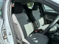 Used Renault Clio V Evolution 143 HP (105 kW) 2024 Grey Hatchback