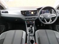 Used VW Polo Style 95 HP (69 kW) 2023 White Hatchback