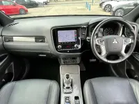Used Mitsubishi Outlander P-HEV 220 HP (161 kW) 2020 Black SUV