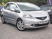 Begagnad Honda Jazz EX 100 HK (73 kW) 2010 Silver Halvkombi
