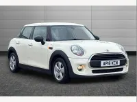 Used Mini ONE Hatch 102 HP (75 kW) 2016 White Hatchback