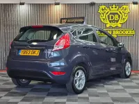 Used Ford Fiesta Zetec 95 HP (69 kW) 2014 Grey Hatchback