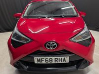 Second-hand Toyota Aygo X-play 72 CP (52 kW) 2020 Hatchback