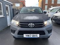 Used Toyota HiLux Active 150 HP (110 kW) 2017 Black Pickup
