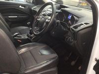 Used Ford Kuga Titanium 163 HP (119 kW) 2013 Frozen white SUV