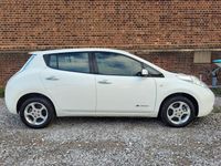 Used Nissan Leaf Acenta 80 kW (109 HP) 2016 White Hatchback