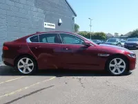 Used Jaguar XE Portfolio 177 HP (130 kW) 2016 Red Sedan