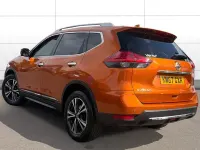 Used Nissan X-Trail N-Connecta 163 HP (119 kW) 2017 Orange SUV