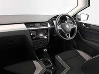 Used Skoda Rapid SE 88 HP (64 kW) 2017 Brilliant silver metallic Hatchback