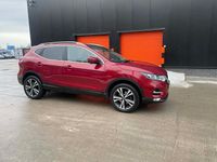 Used Nissan Qashqai N-Connecta 115 HP (84 kW) 2018 Red SUV