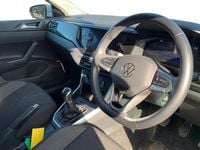 Begagnad VW Polo Life 2022 Vit Halvkombi