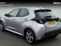 Used Toyota Yaris 116 HP (85 kW) 2024 Silver metallic (metallic paint) Hatchback