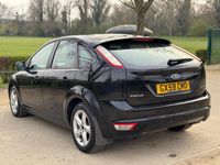 Usado Ford Focus Zetec 2009 Preto Citadino