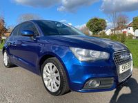 Usado Audi A1 Sport 86 HP (63 kW) 2011 Azul Citadino