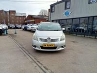 Used Toyota Verso 2011 Silver MPV