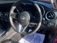 Used Alfa Romeo Giulia 2018 Red Sedan