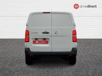 Used Vauxhall Vivaro S 100 HP (73 kW) 2023 White MPV