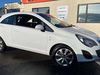 Used Vauxhall Corsa Excite 86 HP (63 kW) 2014 White Hatchback