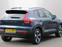 Usado Volvo XC40 Plus 197 HP (144 kW) 2026 SUV