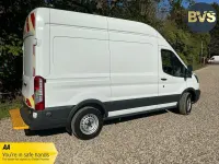Usado Ford Transit 130 HP (95 kW) 2019 Branco Van