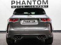 Used Jaguar F-Pace SVR 550 HP (404 kW) 2019 Grey SUV