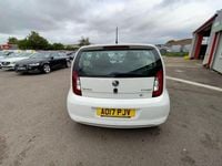 Used Skoda Citigo SE L 60 HP (44 kW) 2017 White Hatchback