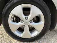 Used Kia Carens 2016 Silver MPV