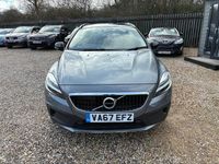 Begagnad Volvo V40 Pro 2018 Grå Halvkombi