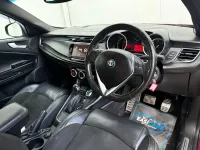 Used Alfa Romeo Giulietta Quadrifoglio Verde 175 HP (128 kW) 2015 Red Hatchback