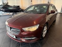 Used Vauxhall Insignia SRi 140 HP (102 kW) 2019 Red Hatchback