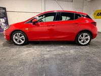 Used Vauxhall Astra SRi 150 HP (110 kW) 2019 Red Hatchback