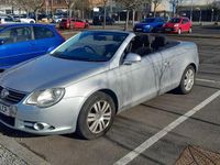 Begagnad VW Eos 2007 Silver Cab