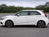 Used MG MG3 Excite 106 HP (77 kW) 2022 White Hatchback