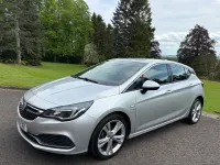 Used Vauxhall Astra SRi 110 HP (80 kW) 2017 Silver Hatchback
