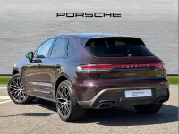 Used Porsche Macan 261 HP (191 kW) 2022 Carmine red SUV