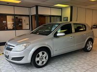 Used Vauxhall Astra Club 90 HP (66 kW) 2007 Silver Hatchback